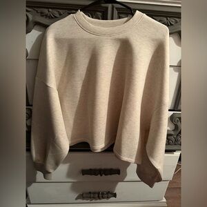 Old Navy Women's Beige Crew Neck Sweater cloud motion